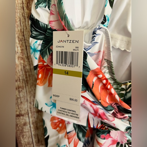 Jantzen | NWT Sue Twisted Back One Piece Swimsuit - Picture 7 of 9